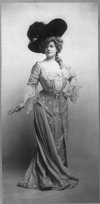 Full-length portrait of Lillian Russell